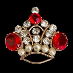 Vintage Goldtone Crown Brooch Rhinestones And Faux Pearls Red And White